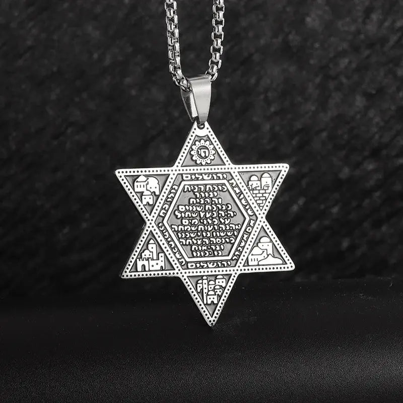 talisman necklace - Blade & Thread