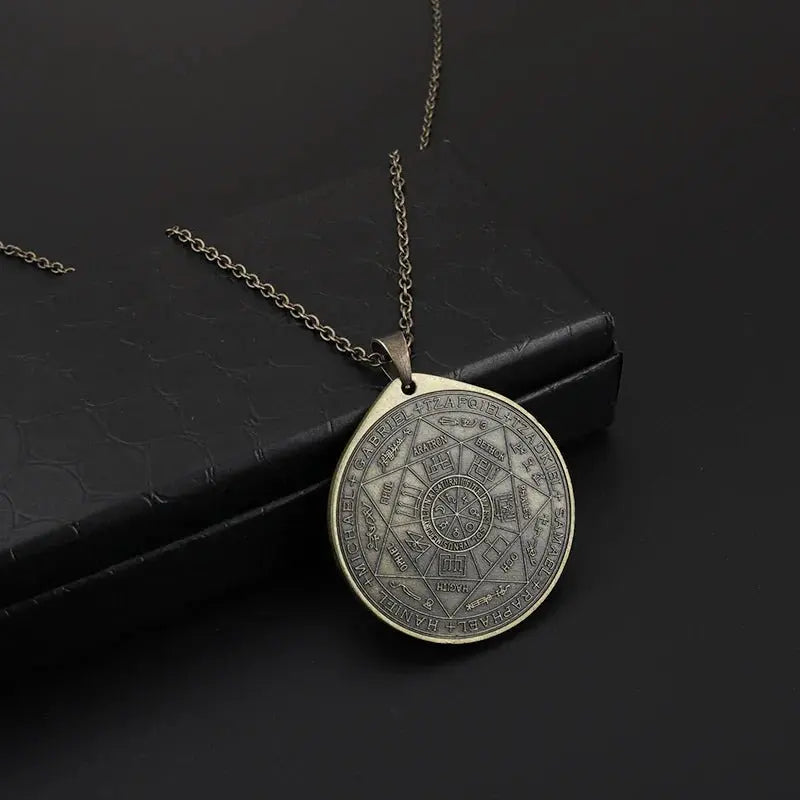 talisman necklace - Blade & Thread