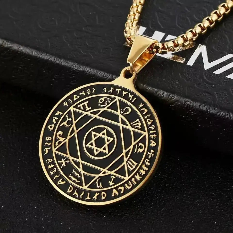 talisman necklace - Blade & Thread