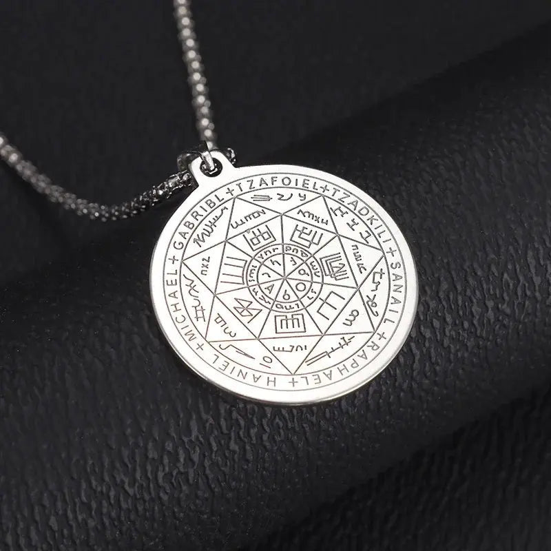 talisman necklace - Blade & Thread