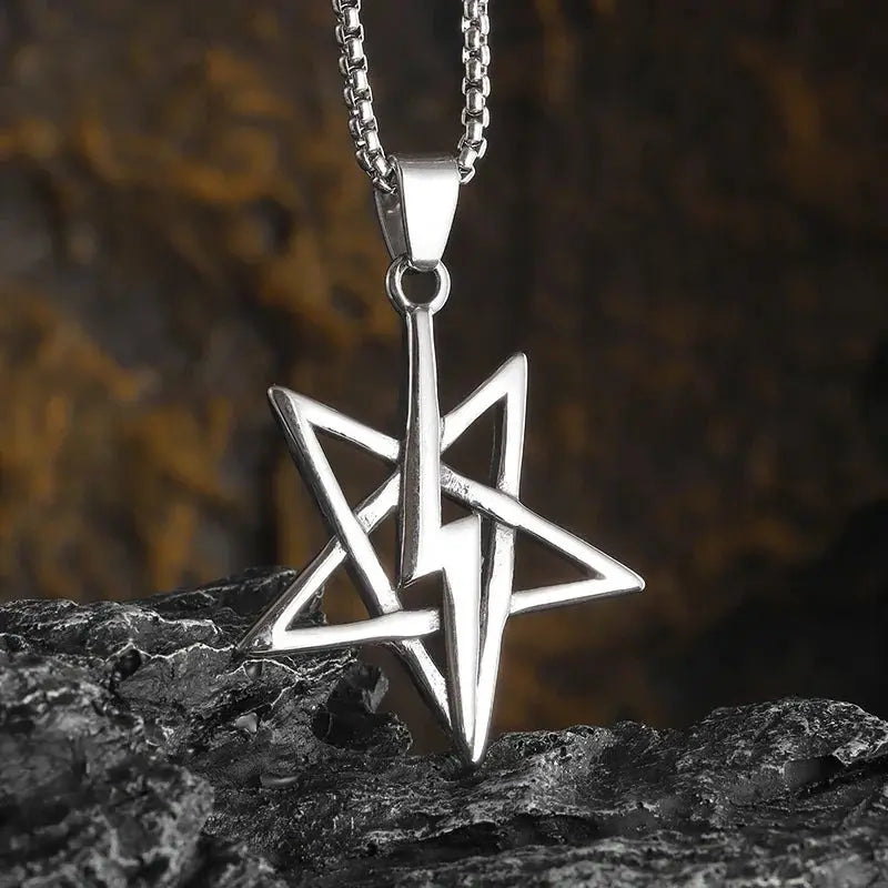 talisman necklace - Blade & Thread