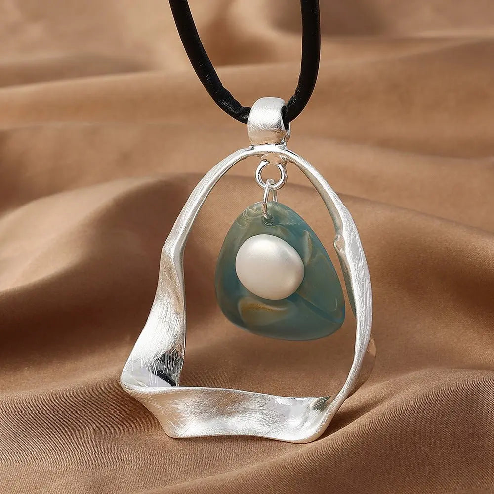 thnic Multi-Layer Clavicle Necklace - Blade & Thread
