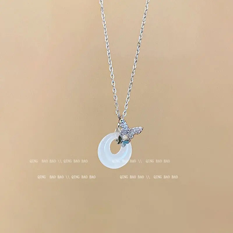 Titanium steel pearl clavicle necklace - Blade & Thread
