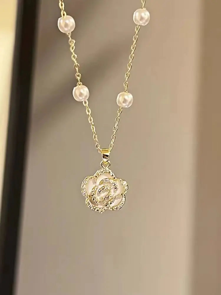 Titanium steel pearl clavicle necklace - Blade & Thread