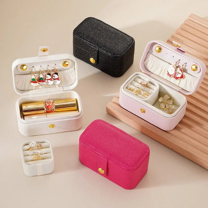 travel jewelry case Mini Ring and Earring Box - Blade & Thread