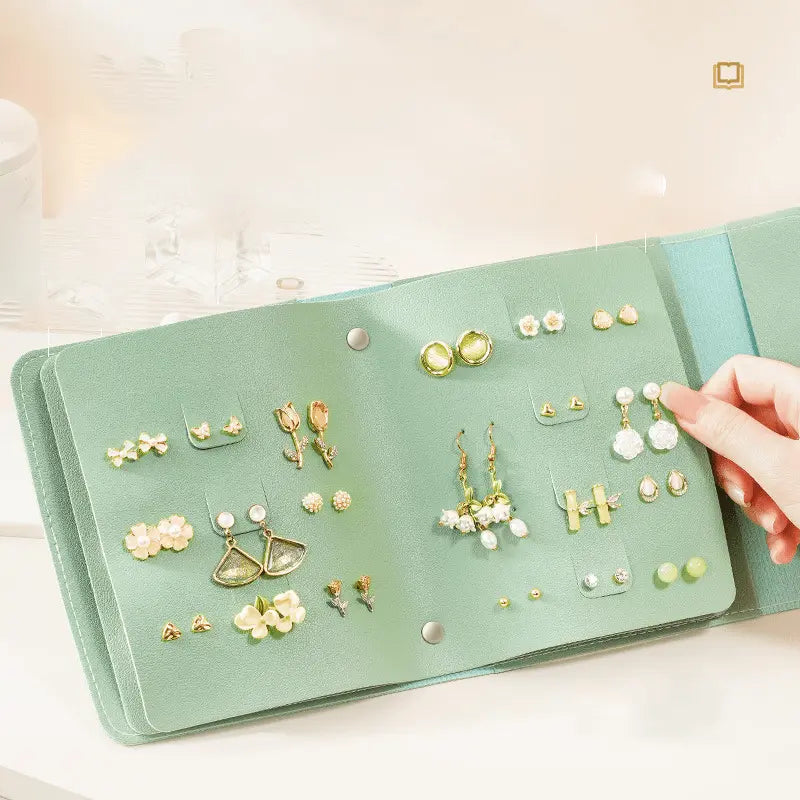 travel portable earring storage jewelry bag - Blade & Thread
