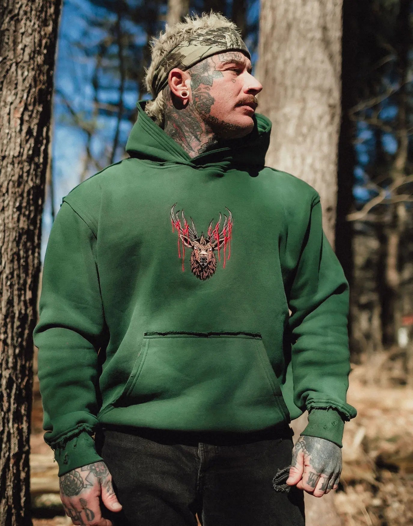Trophy Pullover Hoodie Green - Blade & Thread