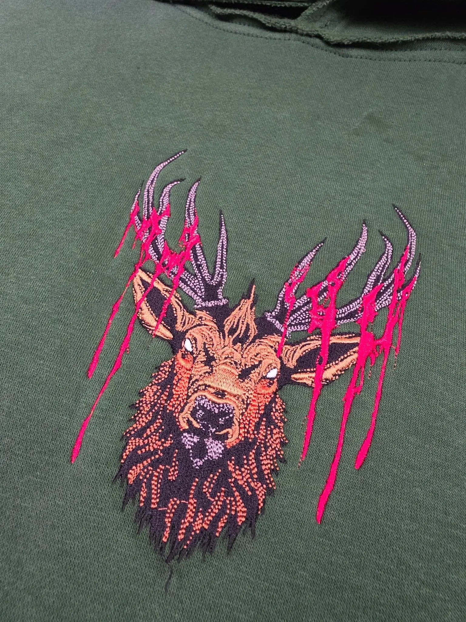 Trophy Pullover Hoodie Green - Blade & Thread