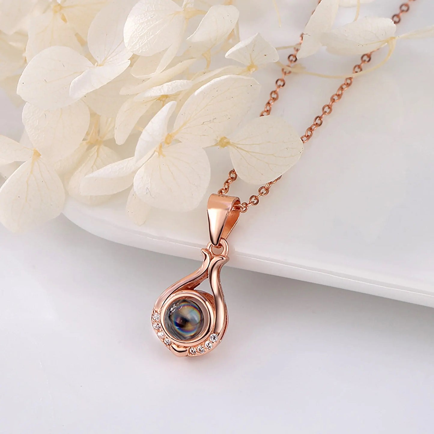 Valentine's Day Gift Photo Custom Simple flower Shaped Projection Necklace - Blade & Thread