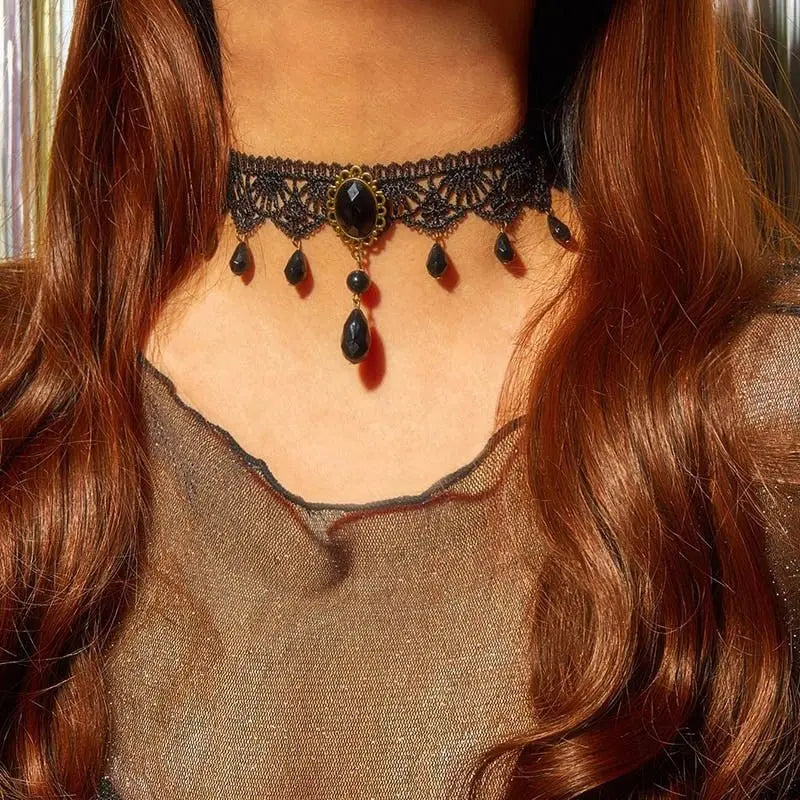 Velvet Choker Necklace for Women Lace Necklace with Pendants Gothic Girl Neck Jewelry - Blade & Thread