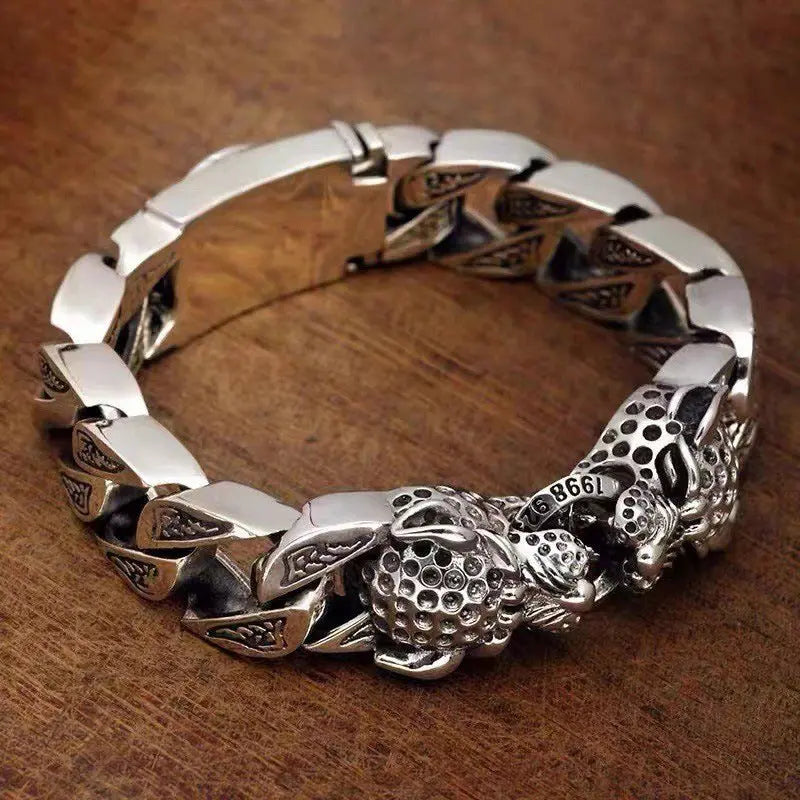 Very domineering retro double leopard men's bracelet - Blade & Thread