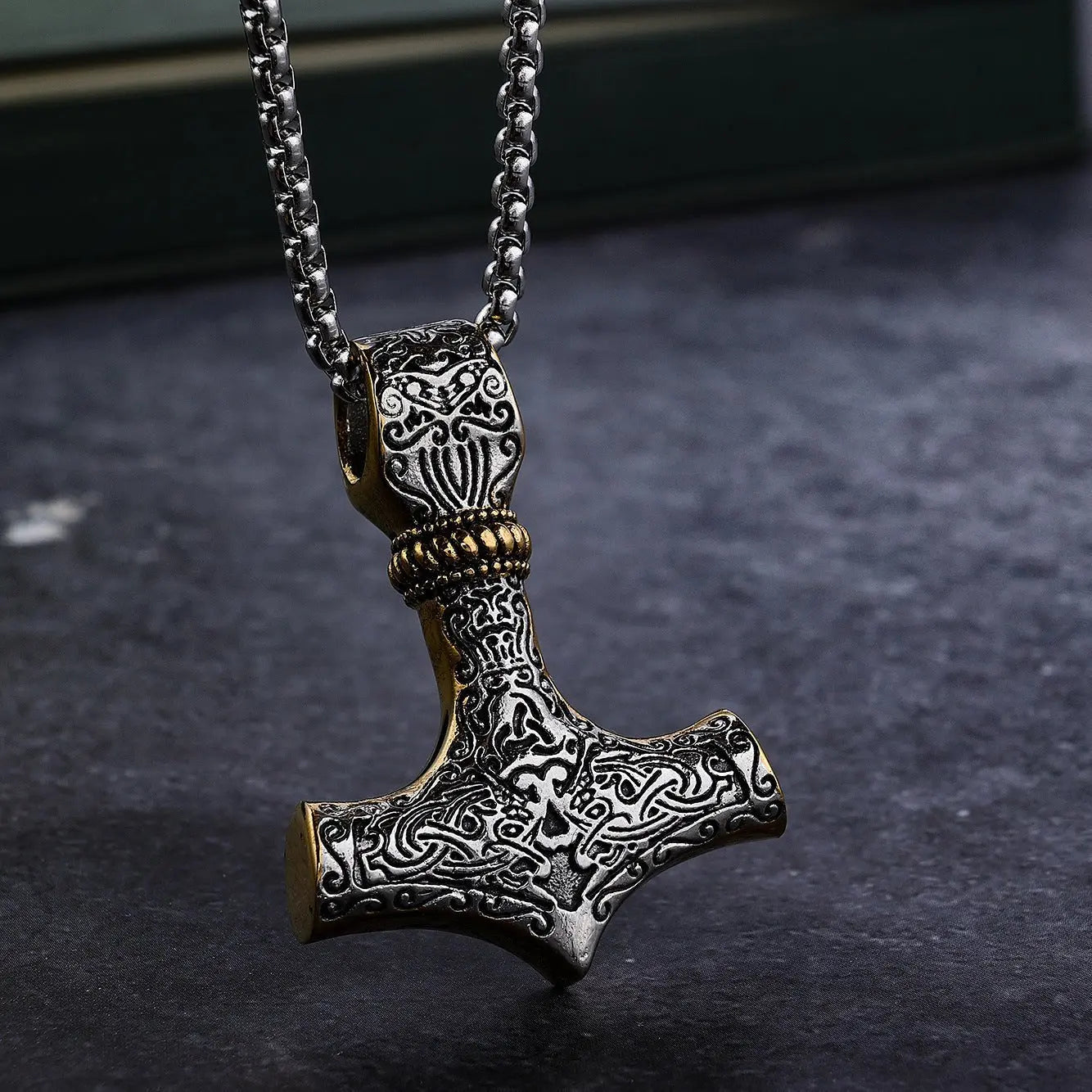 Viking mjolnir necklace - Blade & Thread