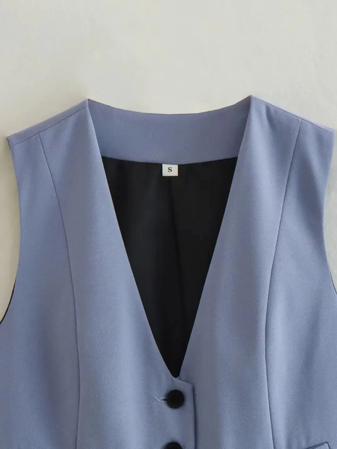 Vintage V Neck Sleeveless Female Outerwear White Chic Vests - Blade & Thread