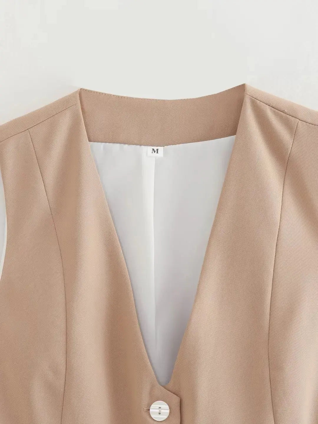 Vintage V Neck Sleeveless Female Outerwear White Chic Vests - Blade & Thread