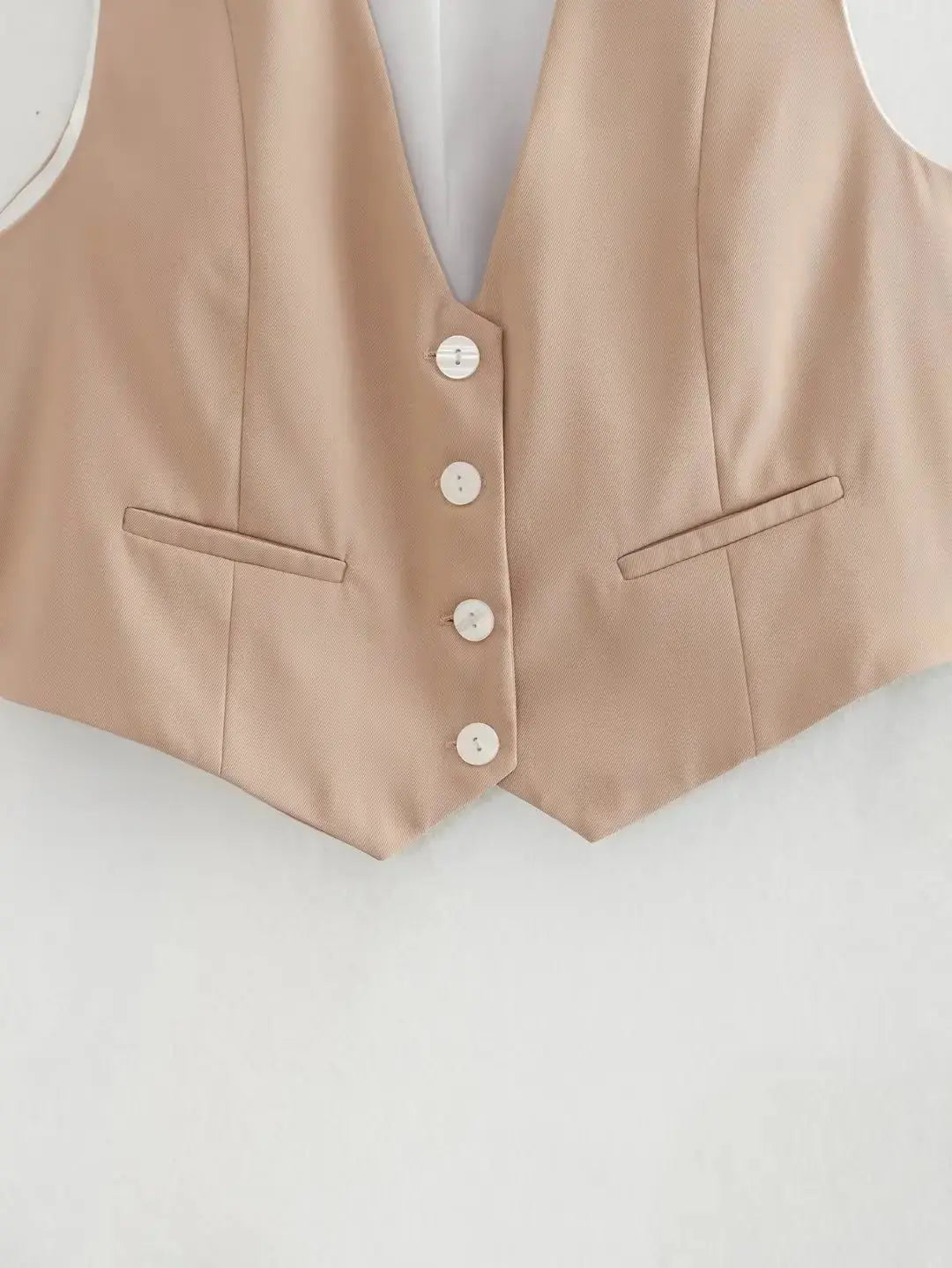 Vintage V Neck Sleeveless Female Outerwear White Chic Vests - Blade & Thread