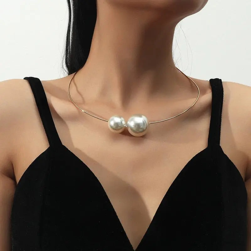 Water-wave Pearl Necklace For Women Charming Big Metal Geometric Statement Collar Necklace - Blade & Thread