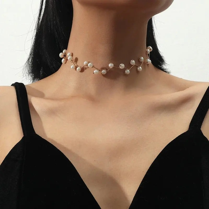 Water-wave Pearl Necklace For Women Charming Big Metal Geometric Statement Collar Necklace - Blade & Thread
