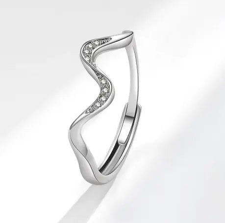 Water Wave Silver Ring in Fashion Design - Blade & Thread