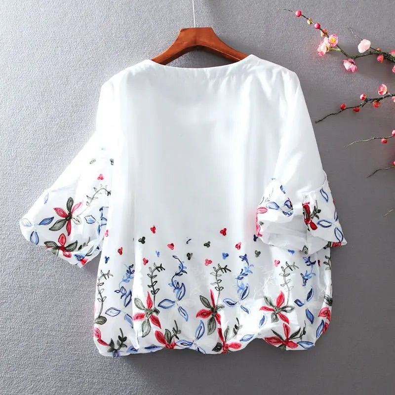 White Chiffon Blouse Short Sleeve Women Stripe Flower Print Top Loose Shirt - Blade & Thread