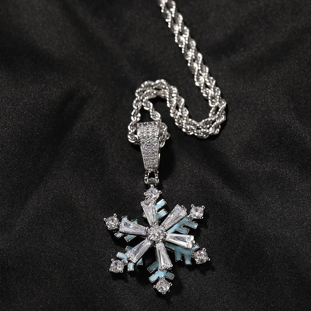 Winter rotating snowflake luminous oil drop pendant - Blade & Thread