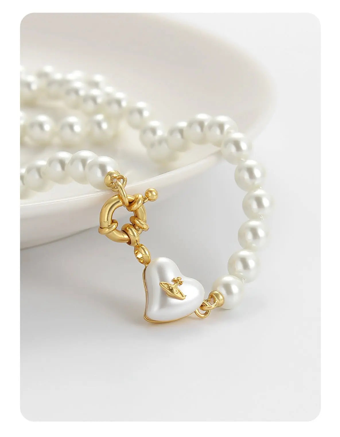 Women's retro heart pearl necklace clavicle chain - Blade & Thread