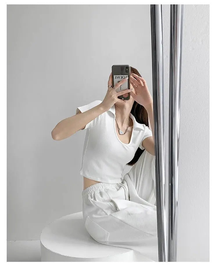 Y2K Tops Women U-shaped Lapel Short Sleeve Tees Summer High Waist Thread Crop Top - Blade & Thread