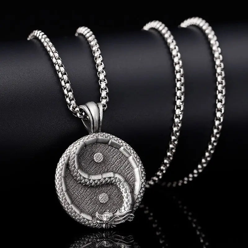 yin & yang necklace - Blade & Thread