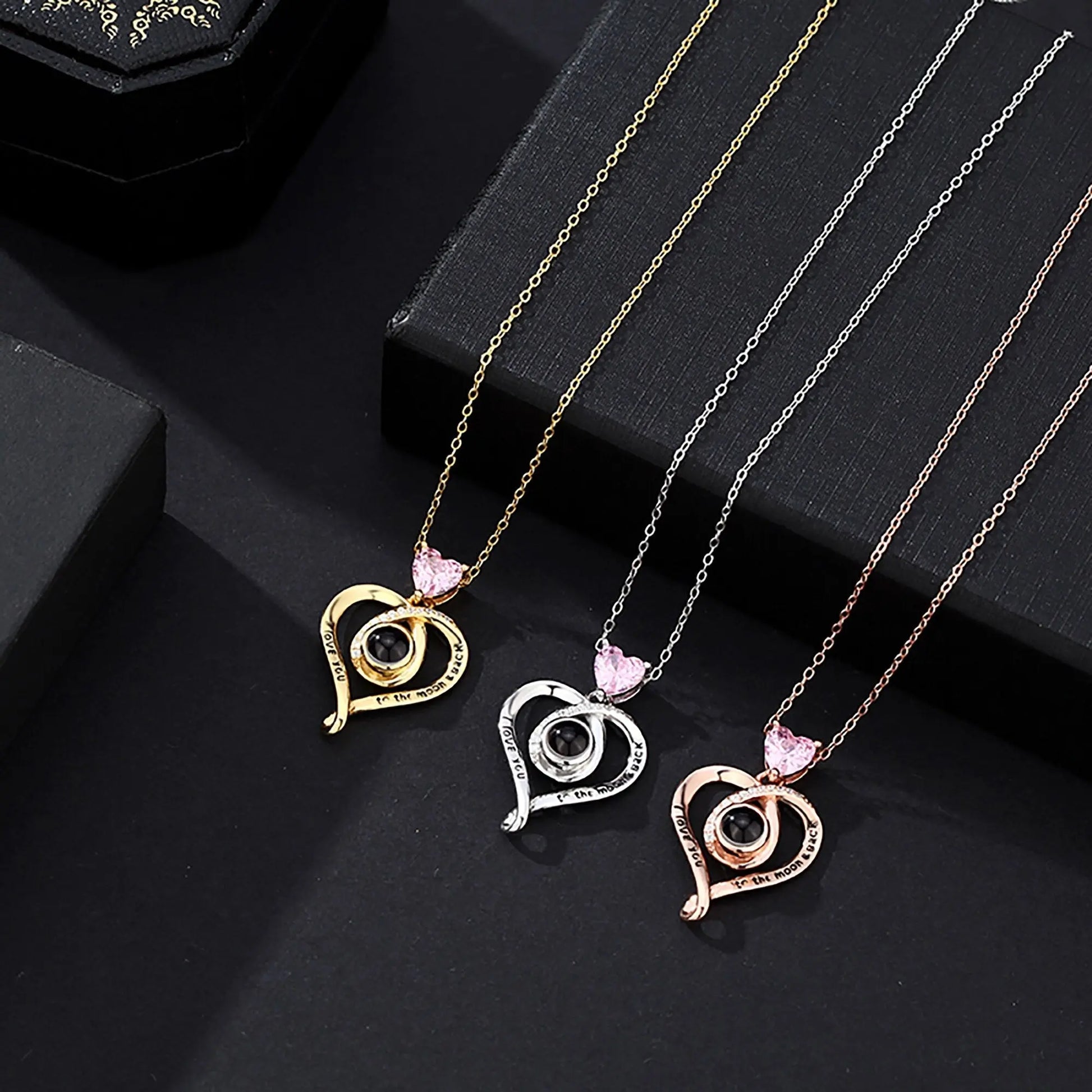 Zircon heart-shaped projection necklace with customizable photos Personalized Pendant - Blade & Thread